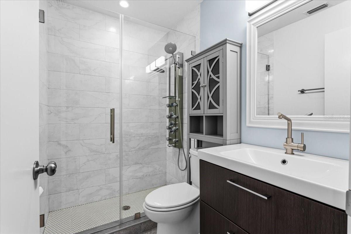 Image 20 of 27 For 2735 35th Place 1902