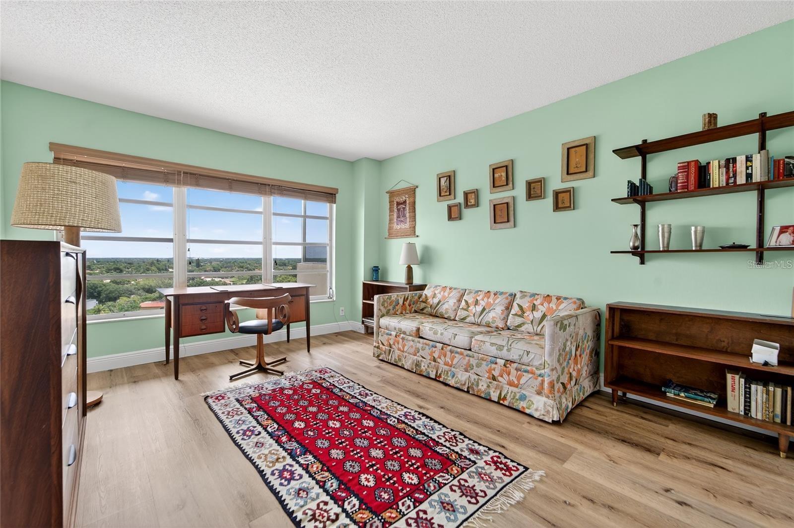 Image 20 of 31 For 10777 Sample Road 1212