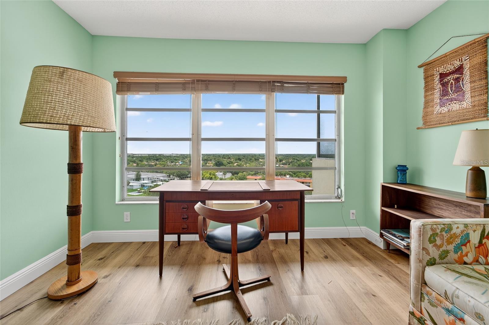 Image 21 of 31 For 10777 Sample Road 1212