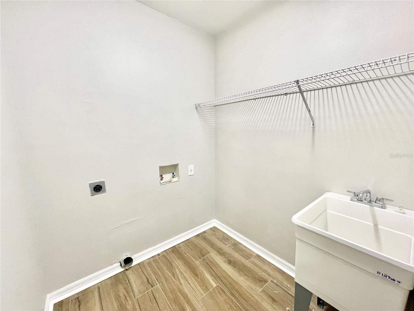 Image 18 of 27 For 3648 7th Place