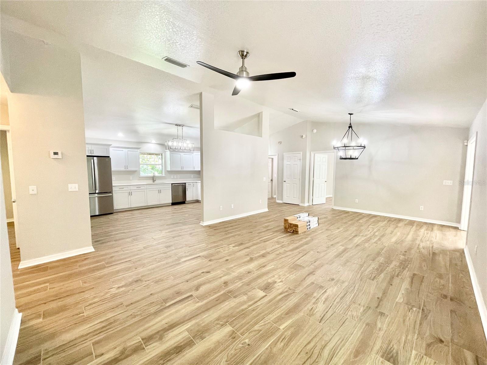 Image 5 of 27 For 3648 7th Place