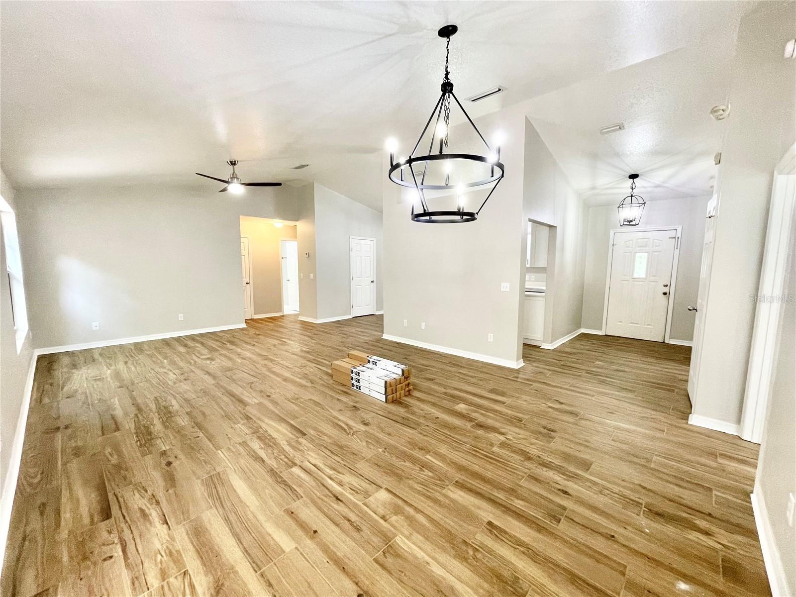 Image 6 of 27 For 3648 7th Place