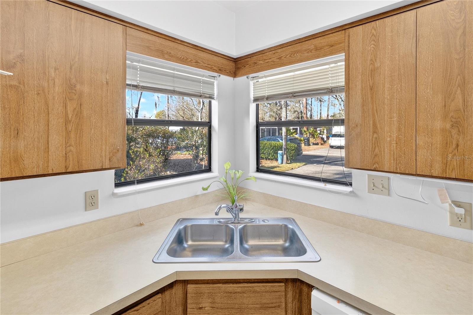 Image 12 of 21 For 8754 37th Circle