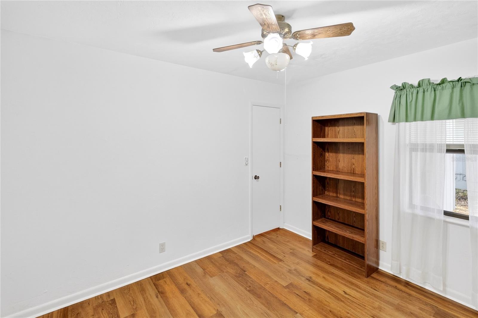 Image 17 of 21 For 8754 37th Circle