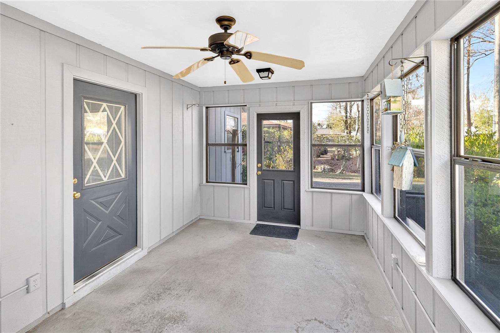 Image 4 of 21 For 8754 37th Circle