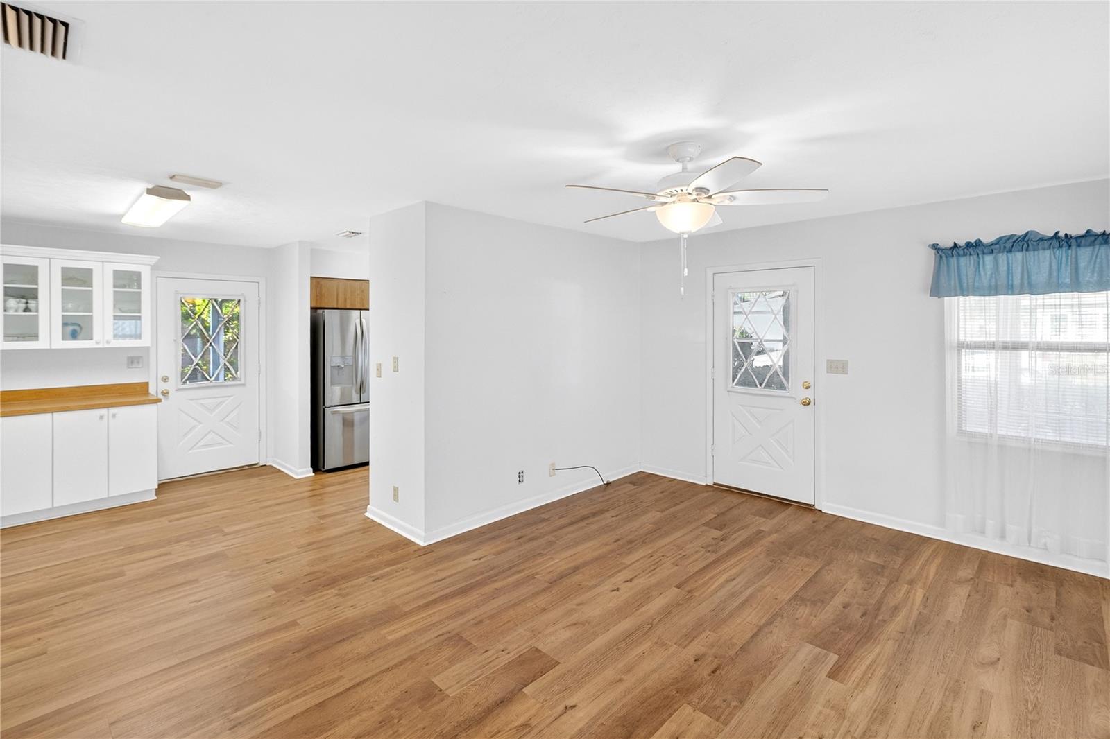 Image 9 of 21 For 8754 37th Circle