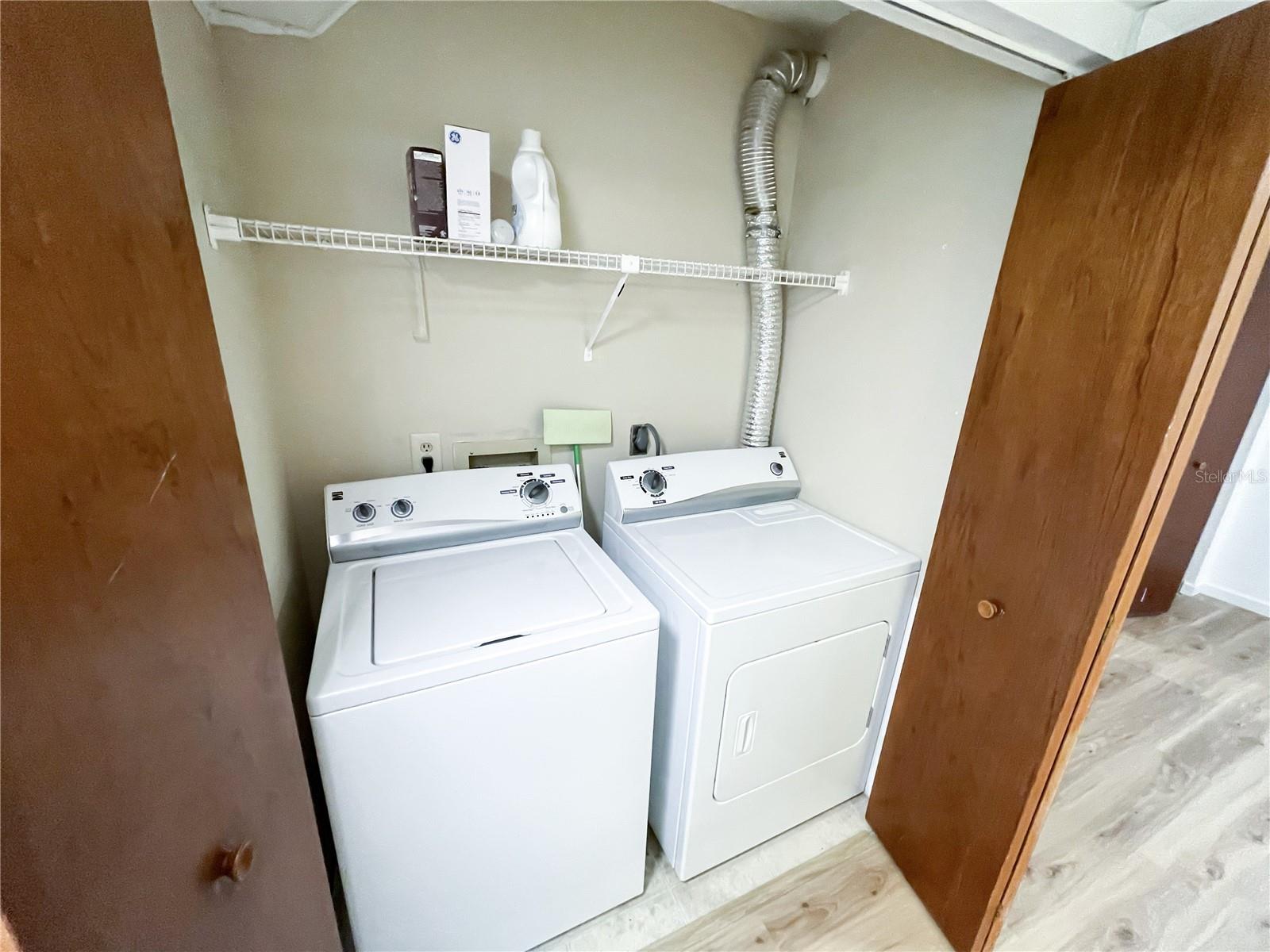 Image 18 of 19 For 2508 35th Place 54