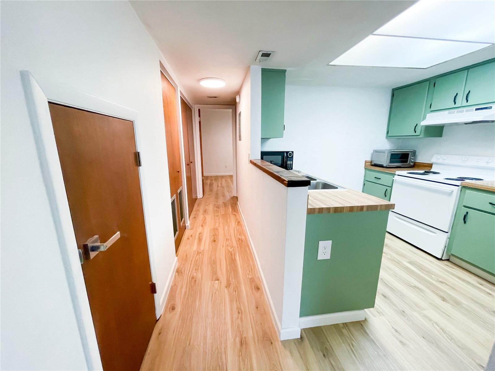 Image 7 of 19 For 2508 35th Place 54