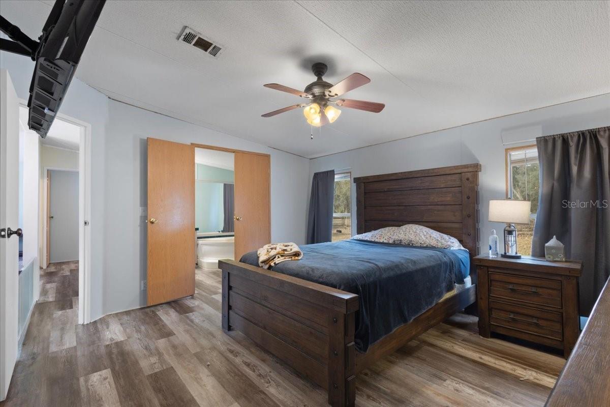 Image 16 of 40 For 12290 85th Avenue