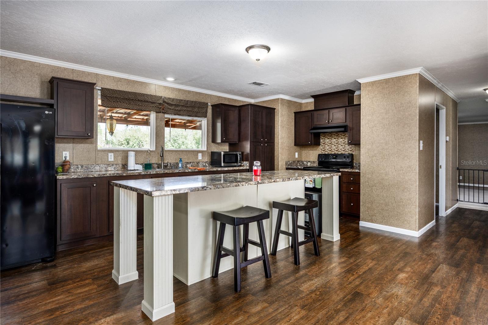 Image 14 of 52 For 25228 158th Avenue