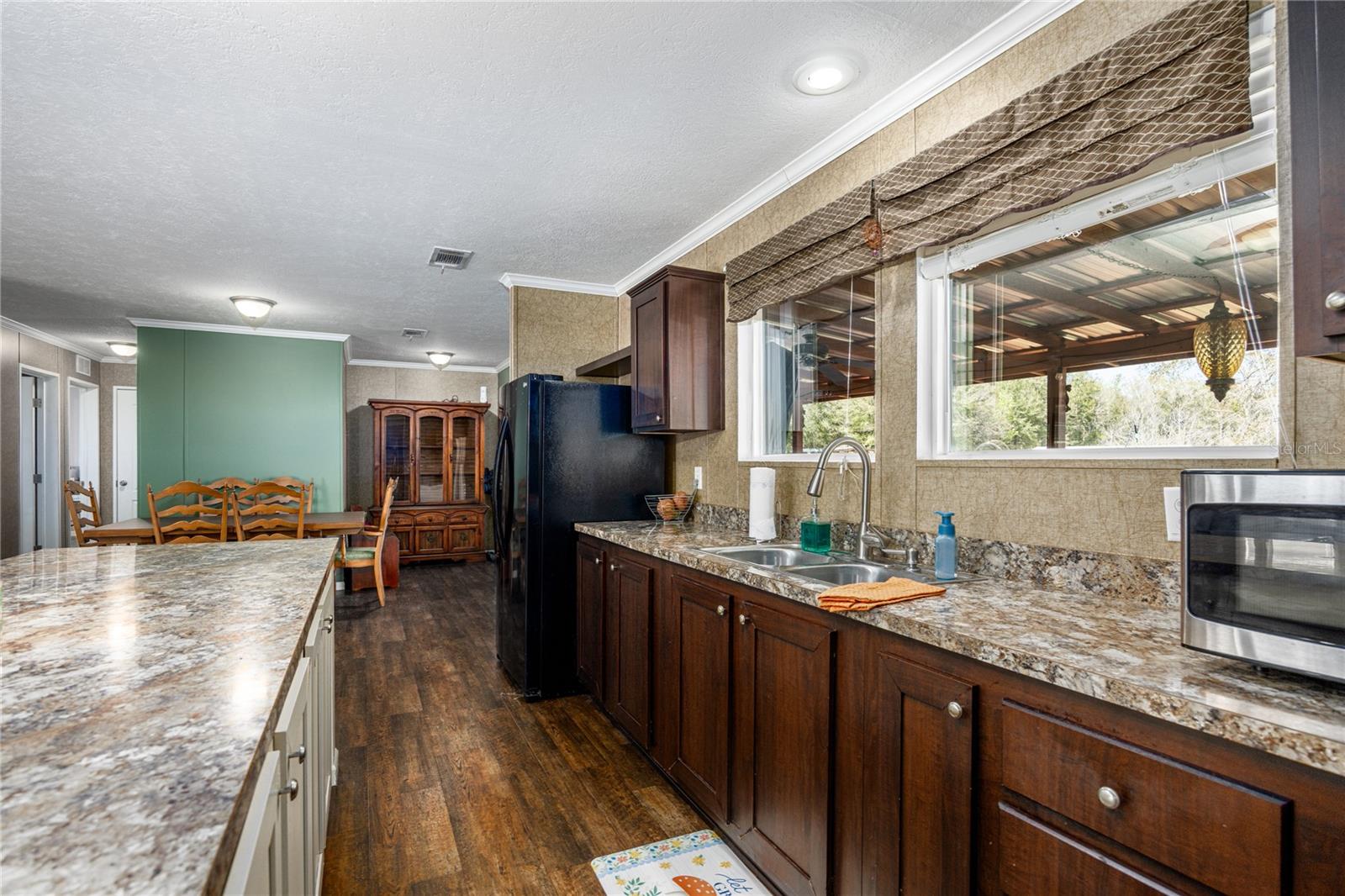 Image 17 of 52 For 25228 158th Avenue