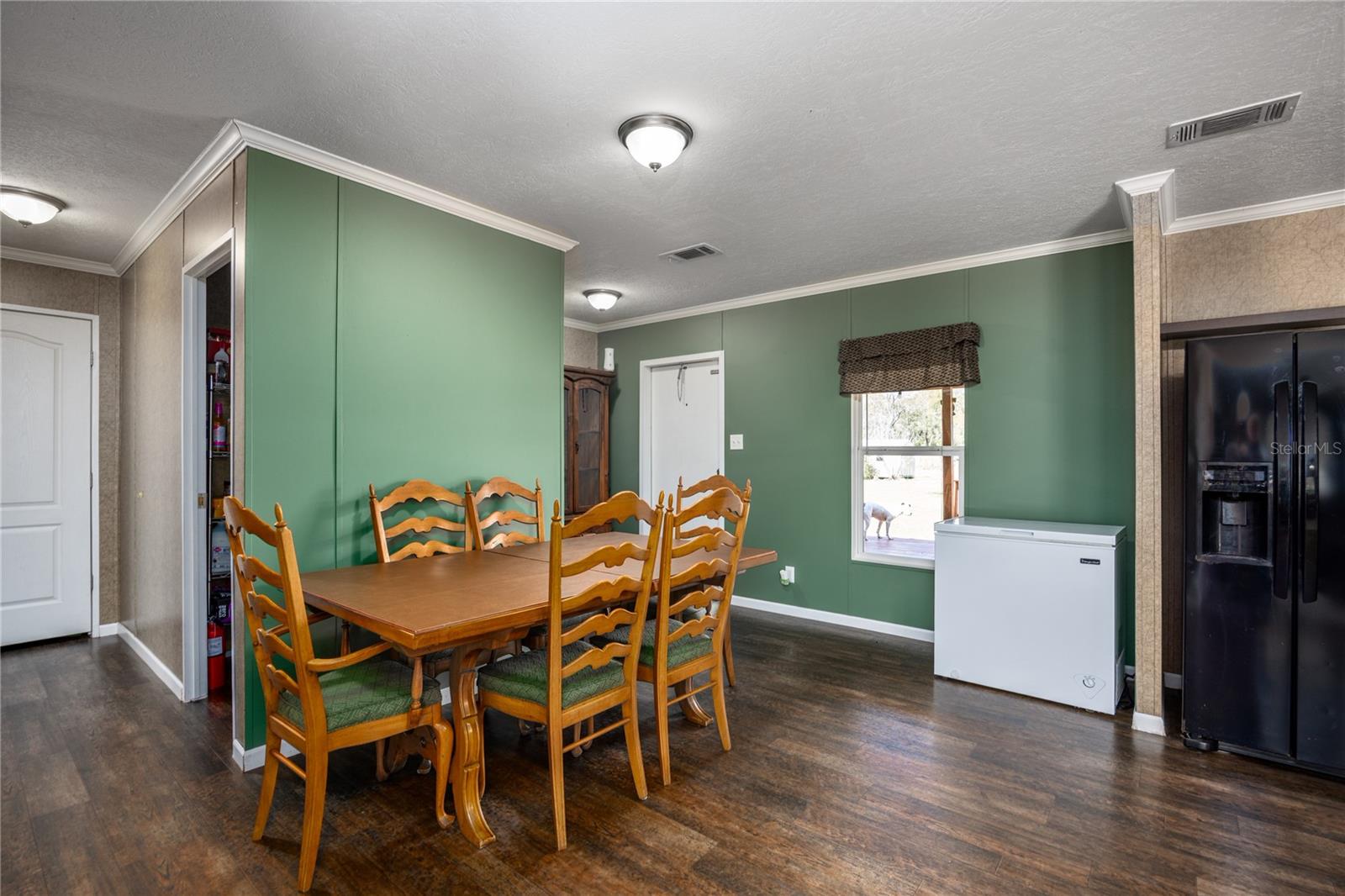 Image 18 of 52 For 25228 158th Avenue