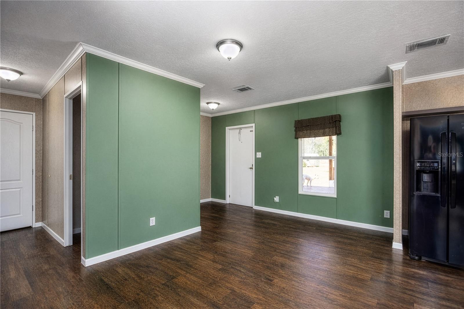 Image 19 of 52 For 25228 158th Avenue