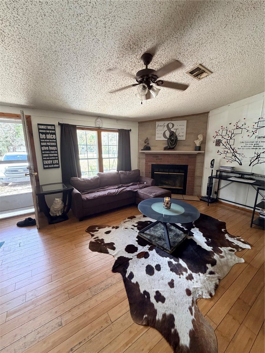 Image 3 of 15 For 1403 Saint Nicholas Avenue