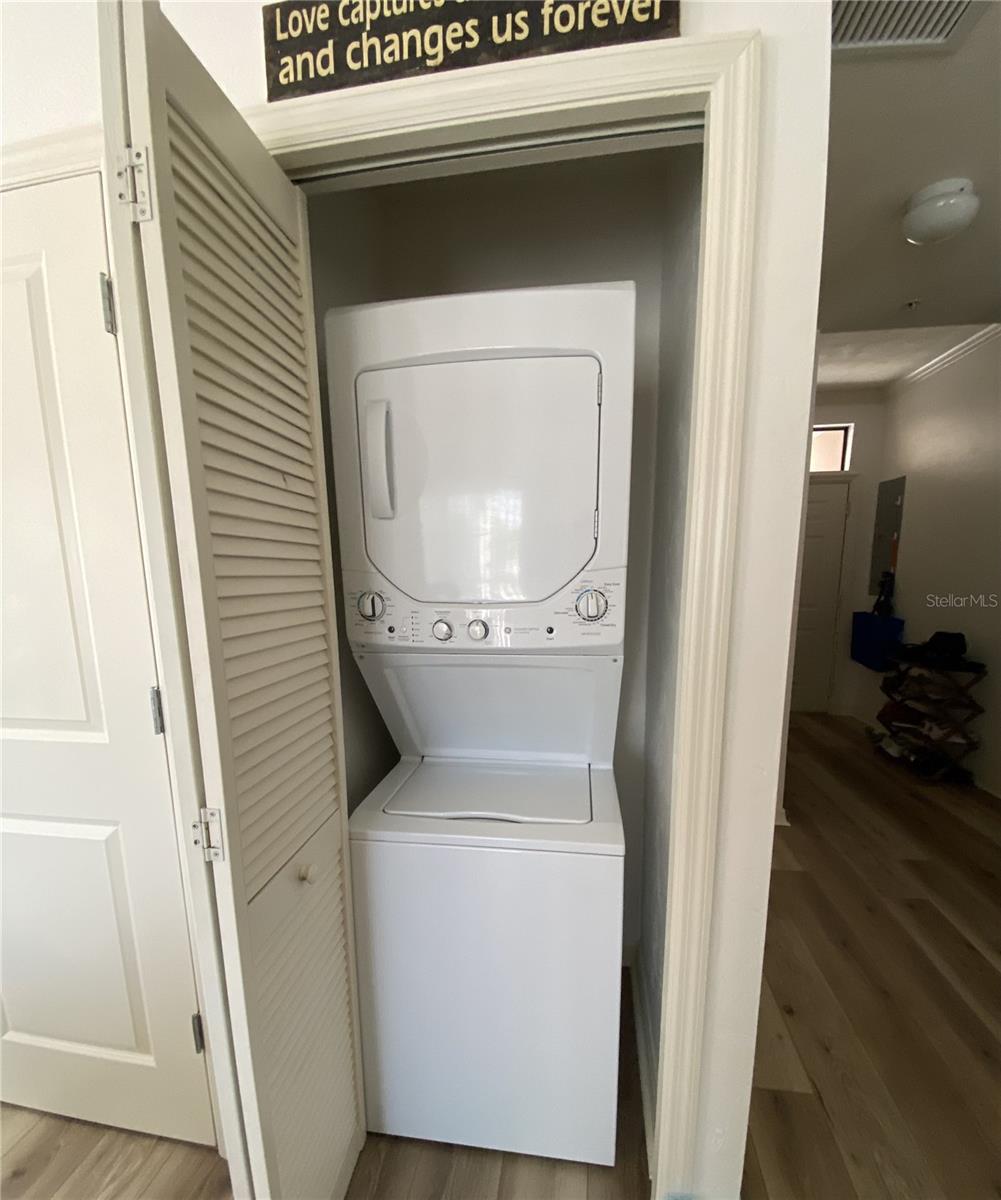 Image 6 of 16 For 20 6th Street 203