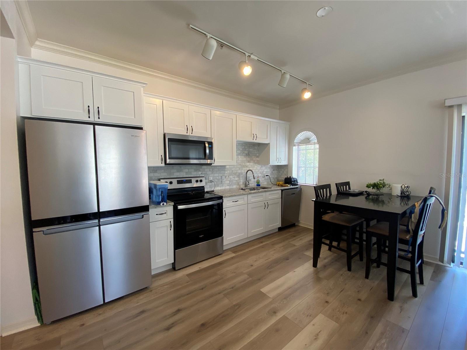 Image 8 of 16 For 20 6th Street 203