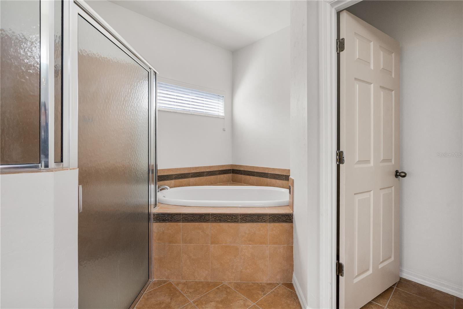 Image 12 of 30 For 9984 18th Road