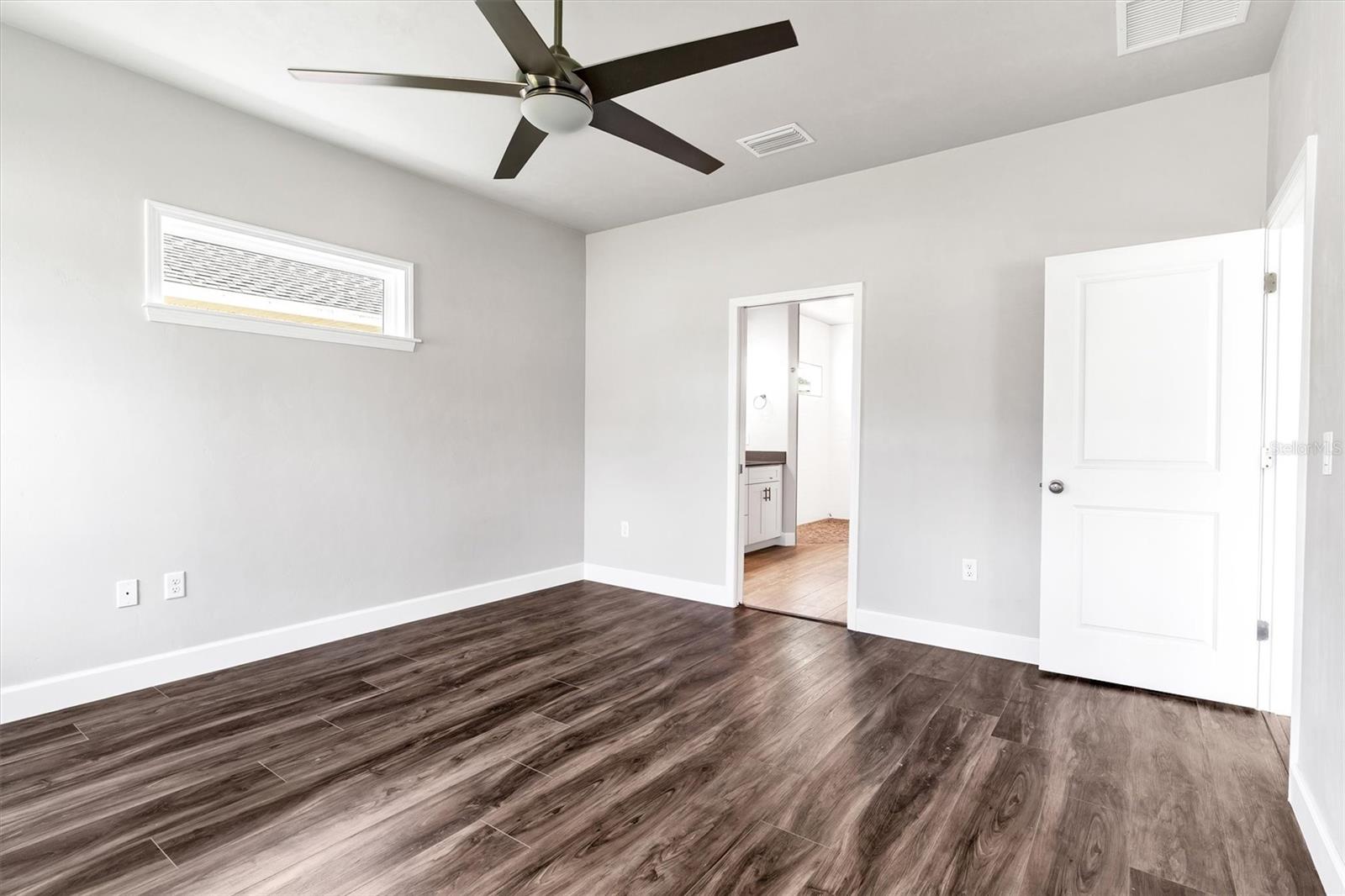 Image 36 of 69 For 1140 67 Street