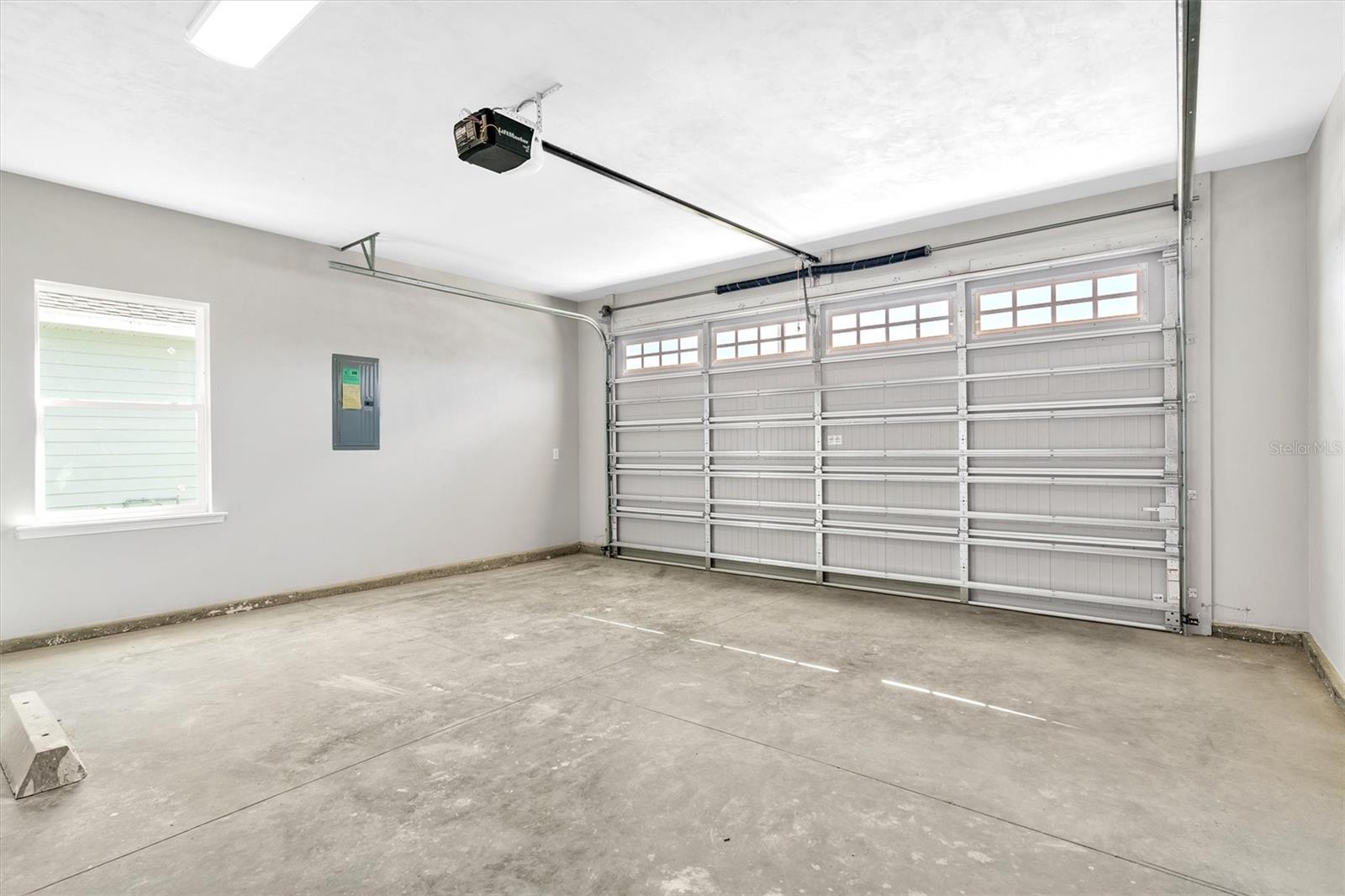 Image 50 of 69 For 1140 67 Street