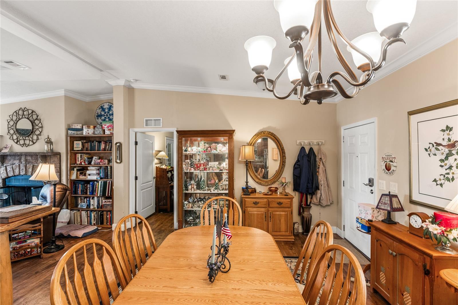 Image 22 of 62 For 5711 Caribbean Circle