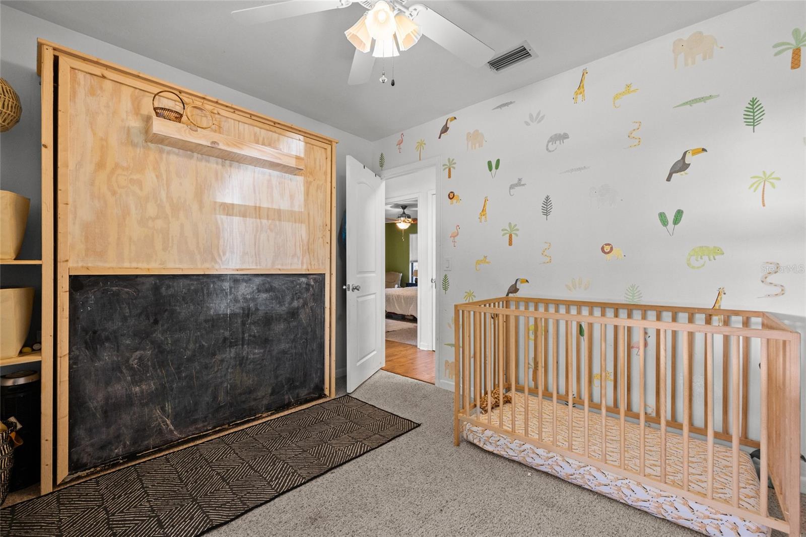 Image 23 of 33 For 2134 7th Terrace