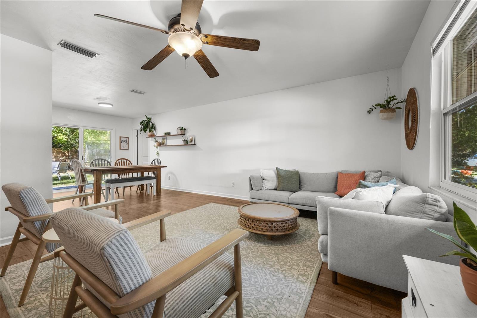 Image 6 of 33 For 2134 7th Terrace