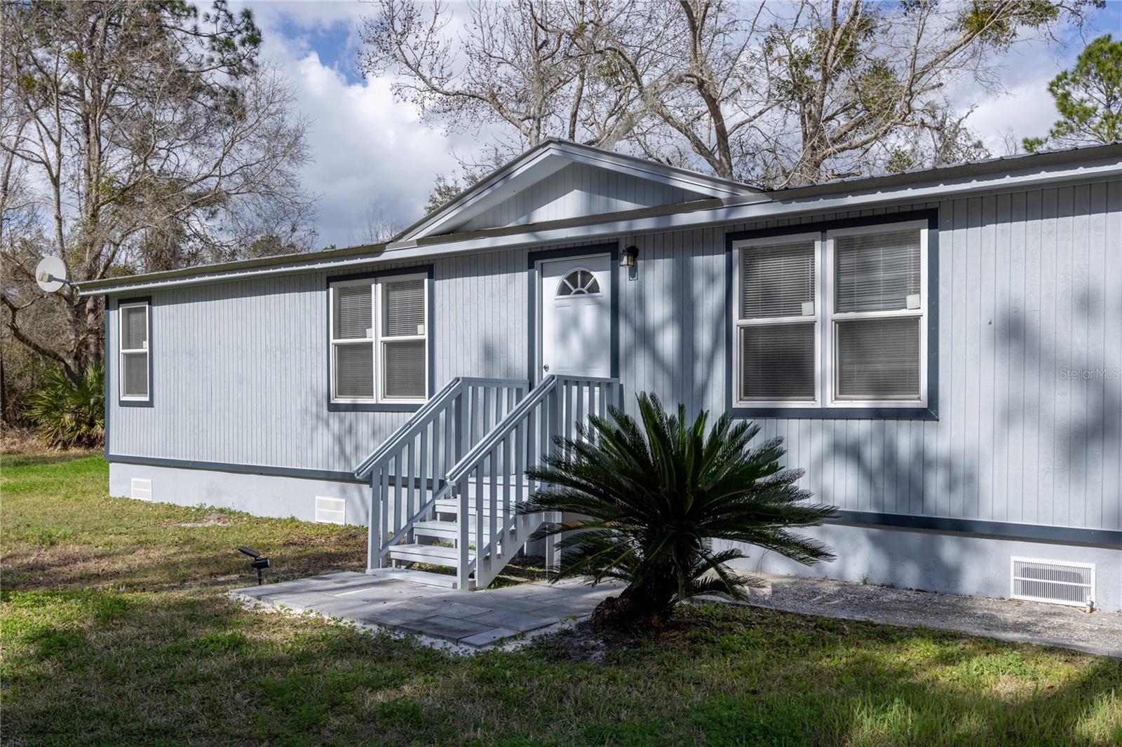 Image 4 of 62 For 122 Cypress Drive