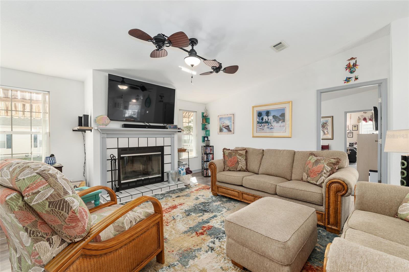 Image 10 of 58 For 563 78th Court