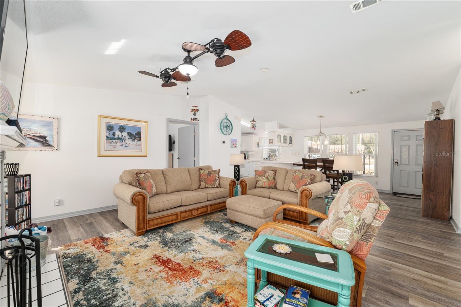 Image 11 of 58 For 563 78th Court