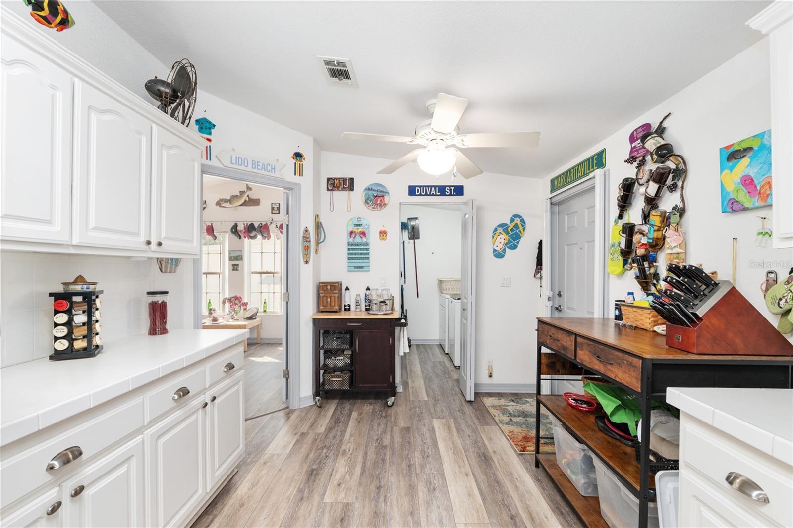 Image 19 of 58 For 563 78th Court