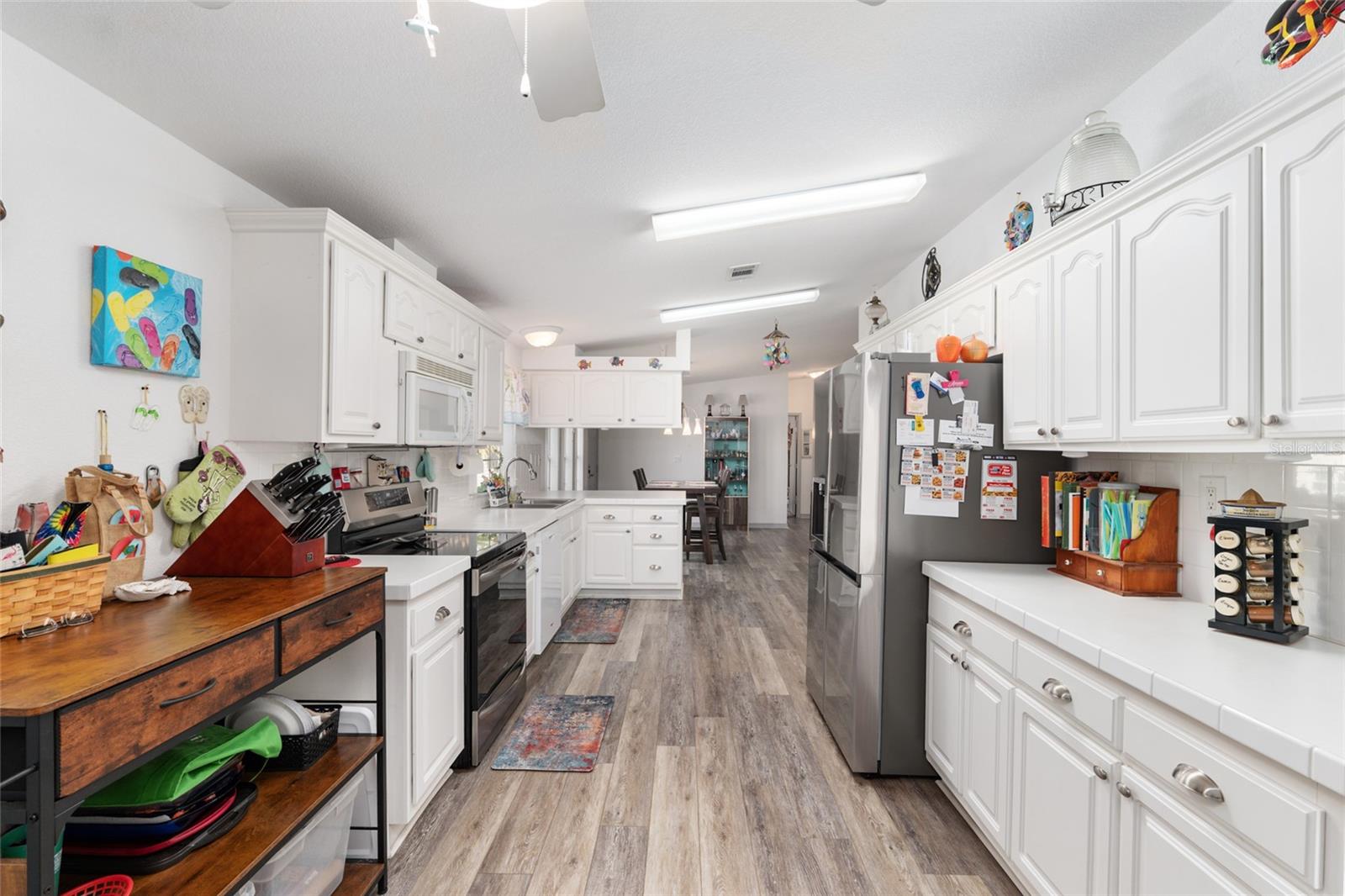 Image 21 of 58 For 563 78th Court