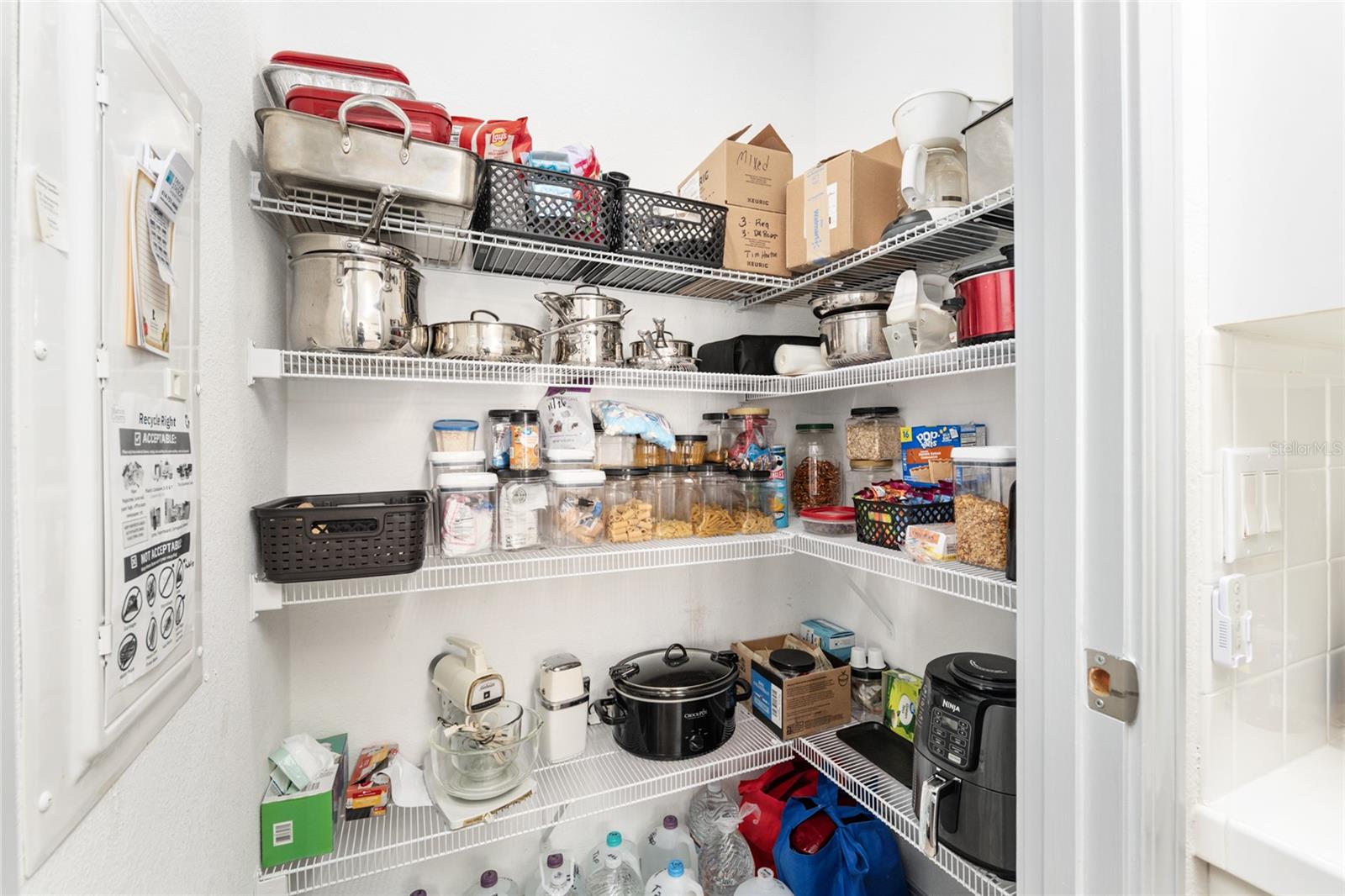 Image 22 of 58 For 563 78th Court