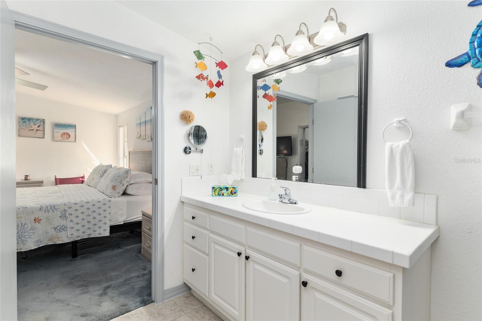 Image 29 of 58 For 563 78th Court