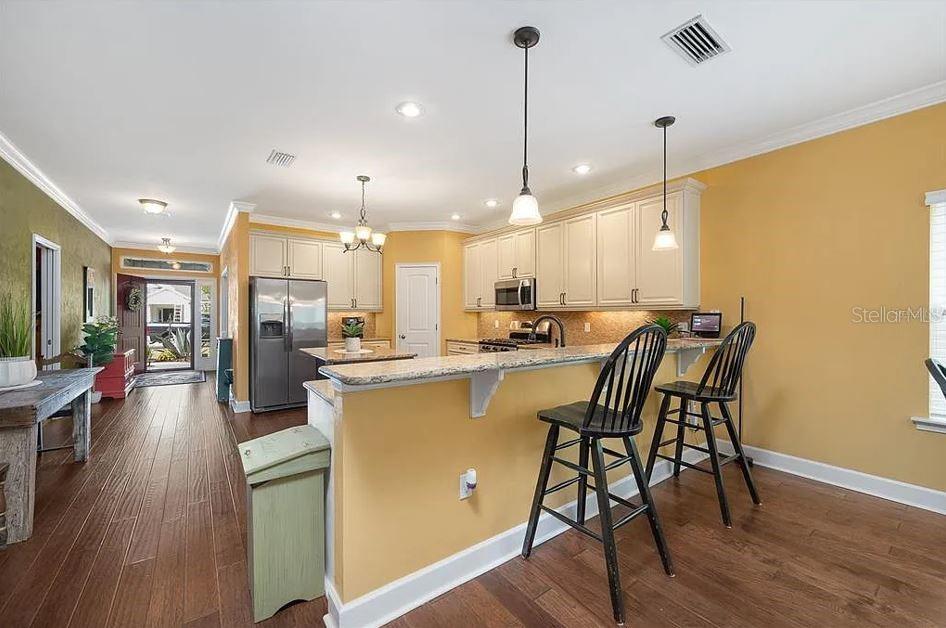 Image 8 of 36 For 7827 79th Drive