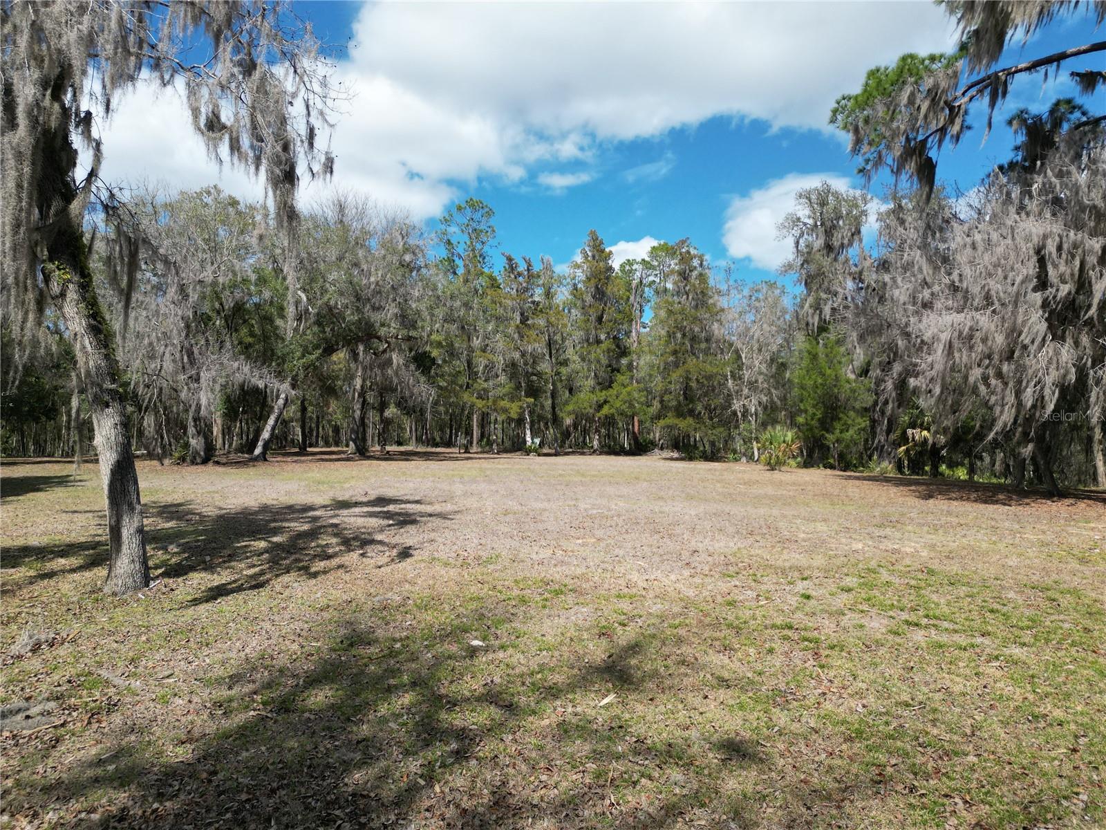 Image 11 of 24 For 17830 49th Street Road