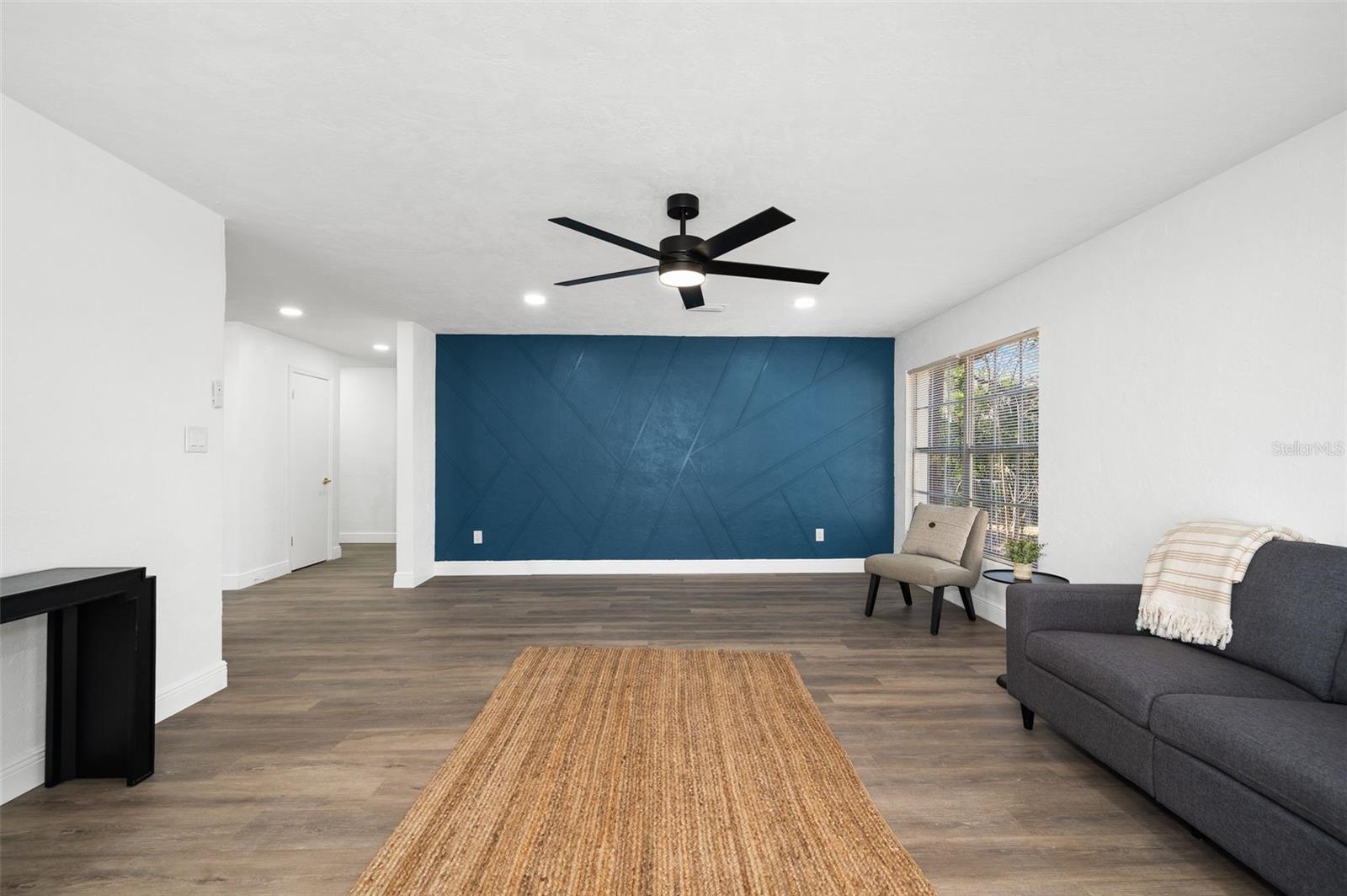 Image 11 of 40 For 3725 8th Avenue