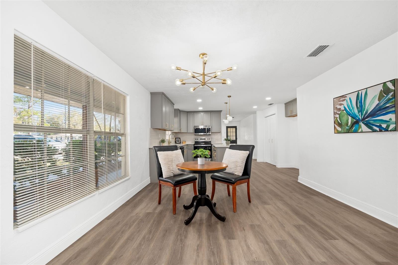 Image 13 of 40 For 3725 8th Avenue