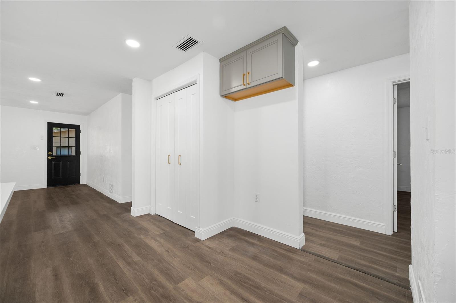 Image 18 of 40 For 3725 8th Avenue