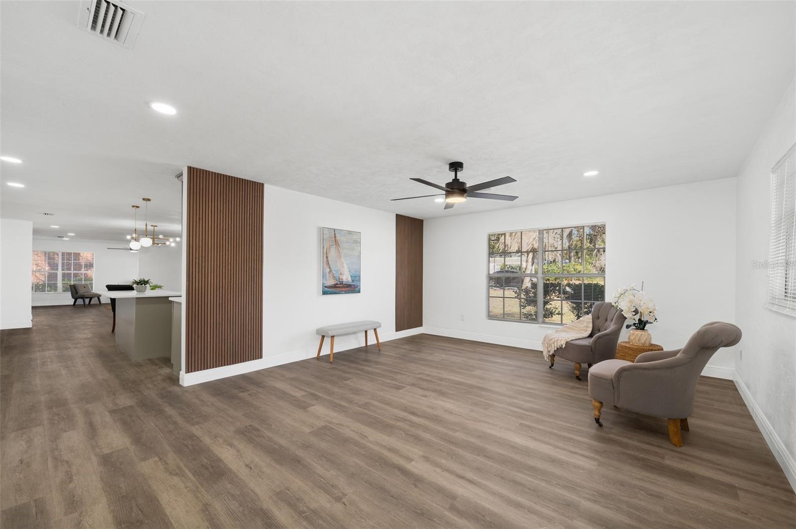 Image 21 of 40 For 3725 8th Avenue