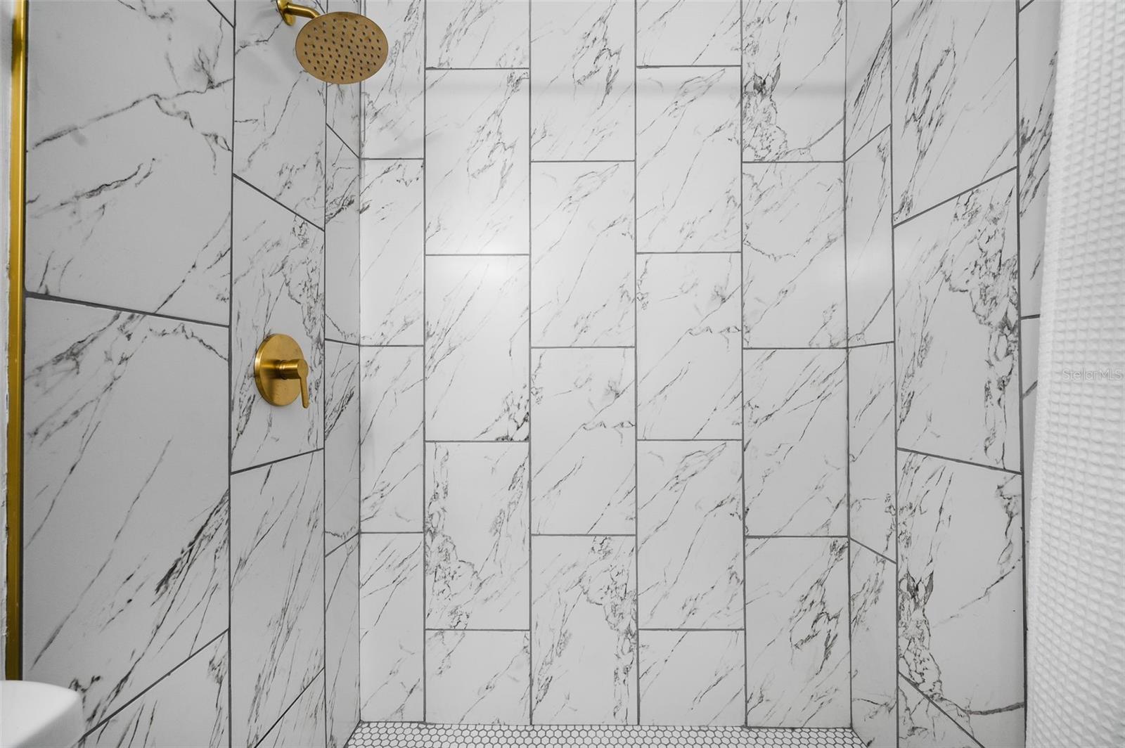 Image 26 of 40 For 3725 8th Avenue