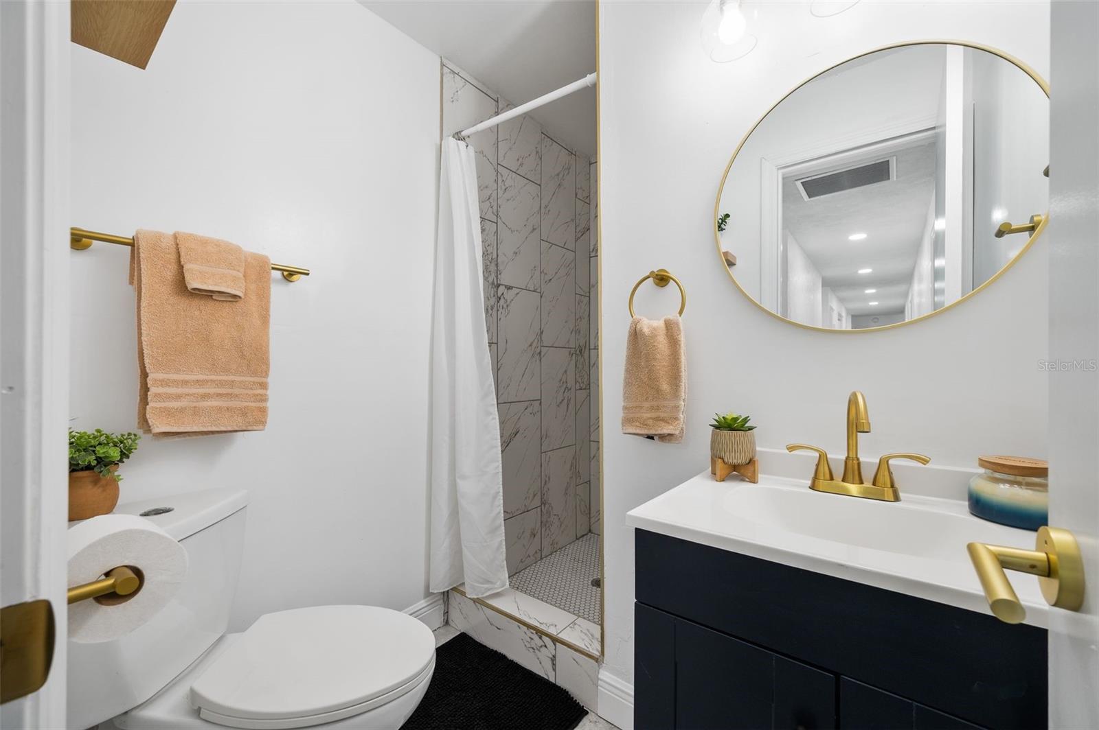 Image 31 of 40 For 3725 8th Avenue