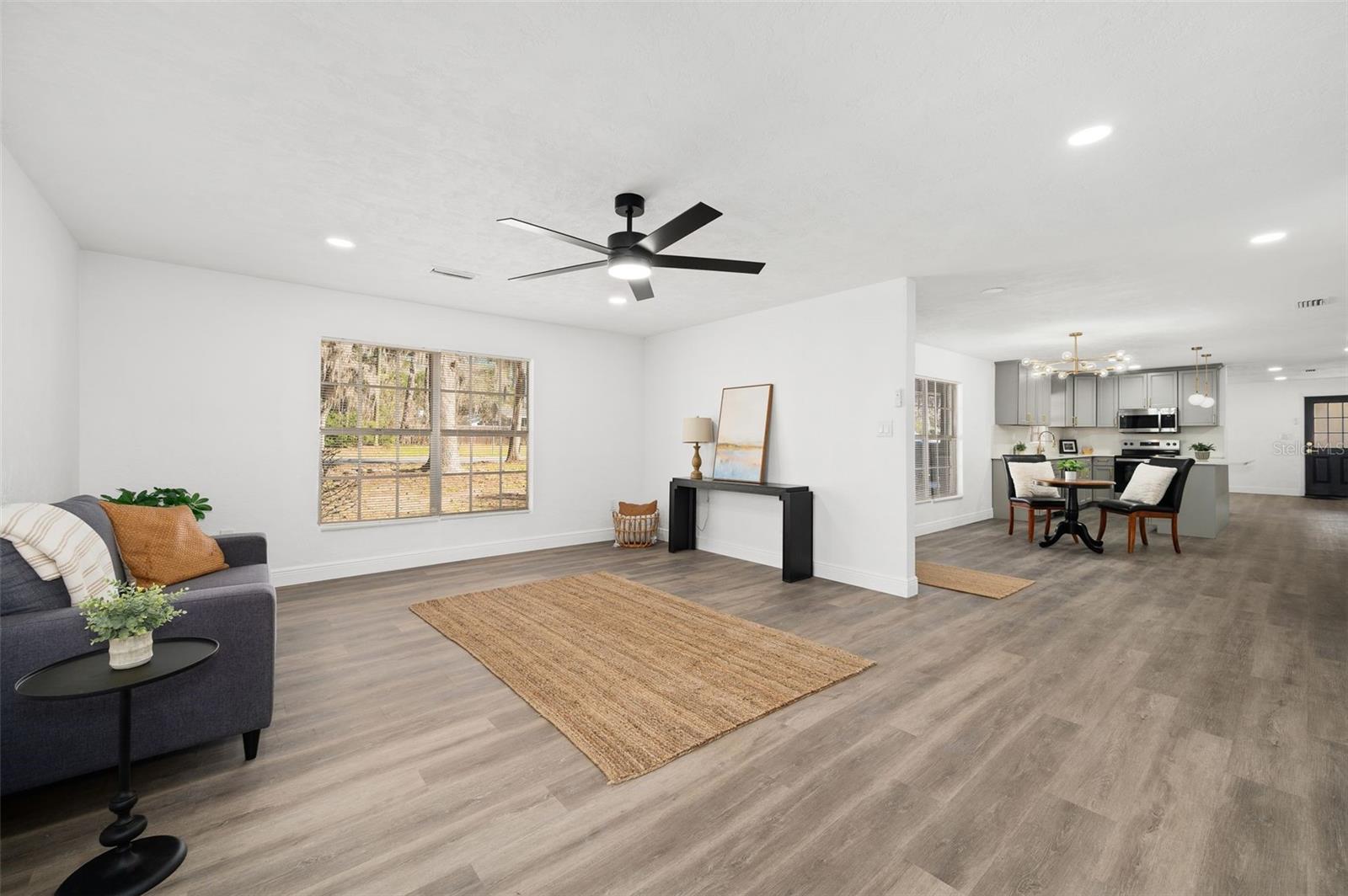 Image 9 of 40 For 3725 8th Avenue