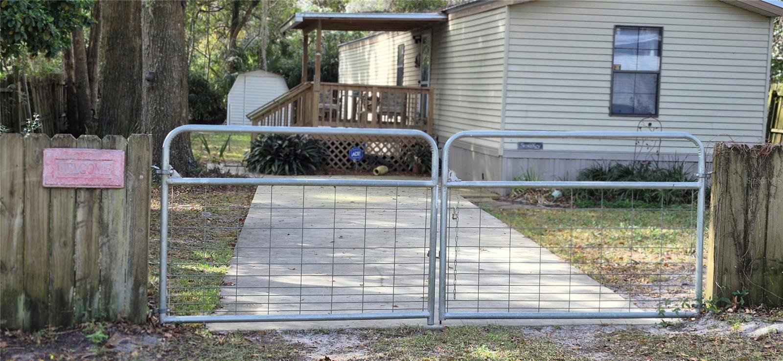 Details for 1311 18th Avenue, CHIEFLAND, FL 32626