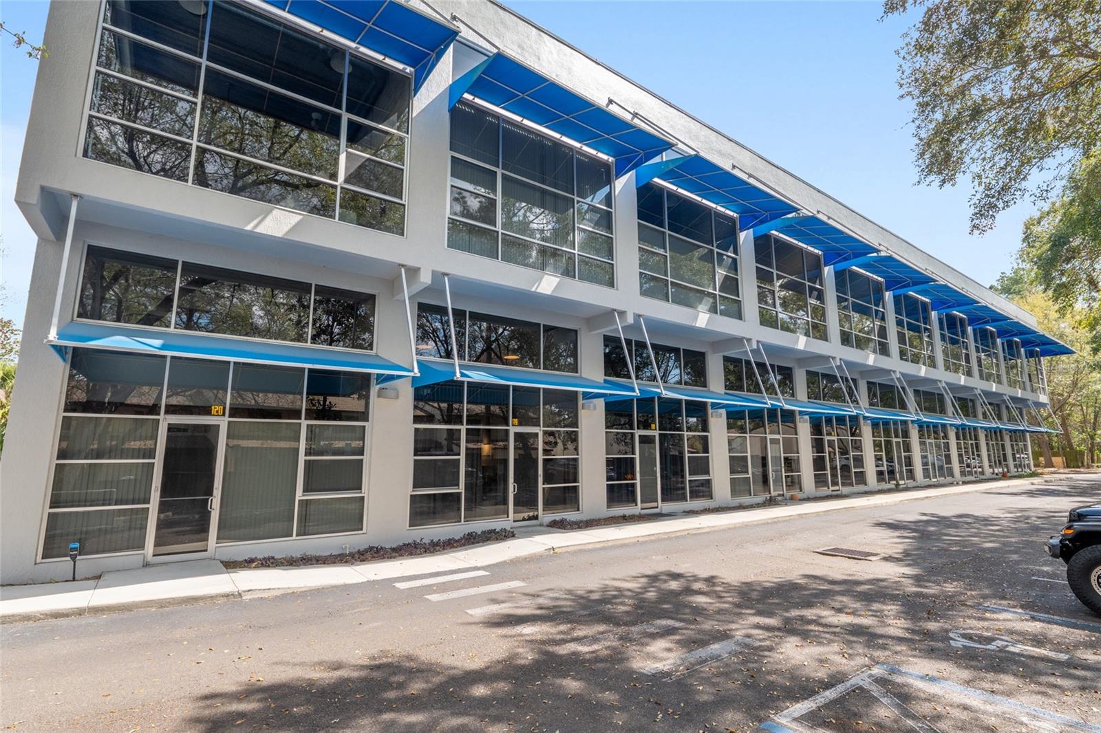 Image 2 of 40 For 2515 35th Place 219