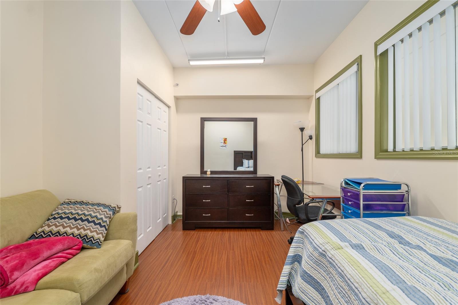 Image 29 of 40 For 2515 35th Place 219