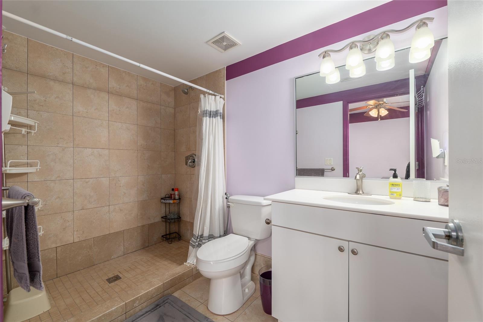 Image 36 of 40 For 2515 35th Place 219