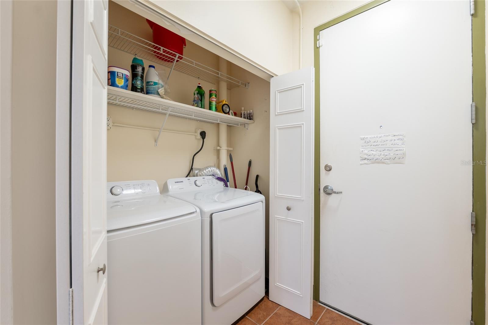 Image 6 of 40 For 2515 35th Place 219