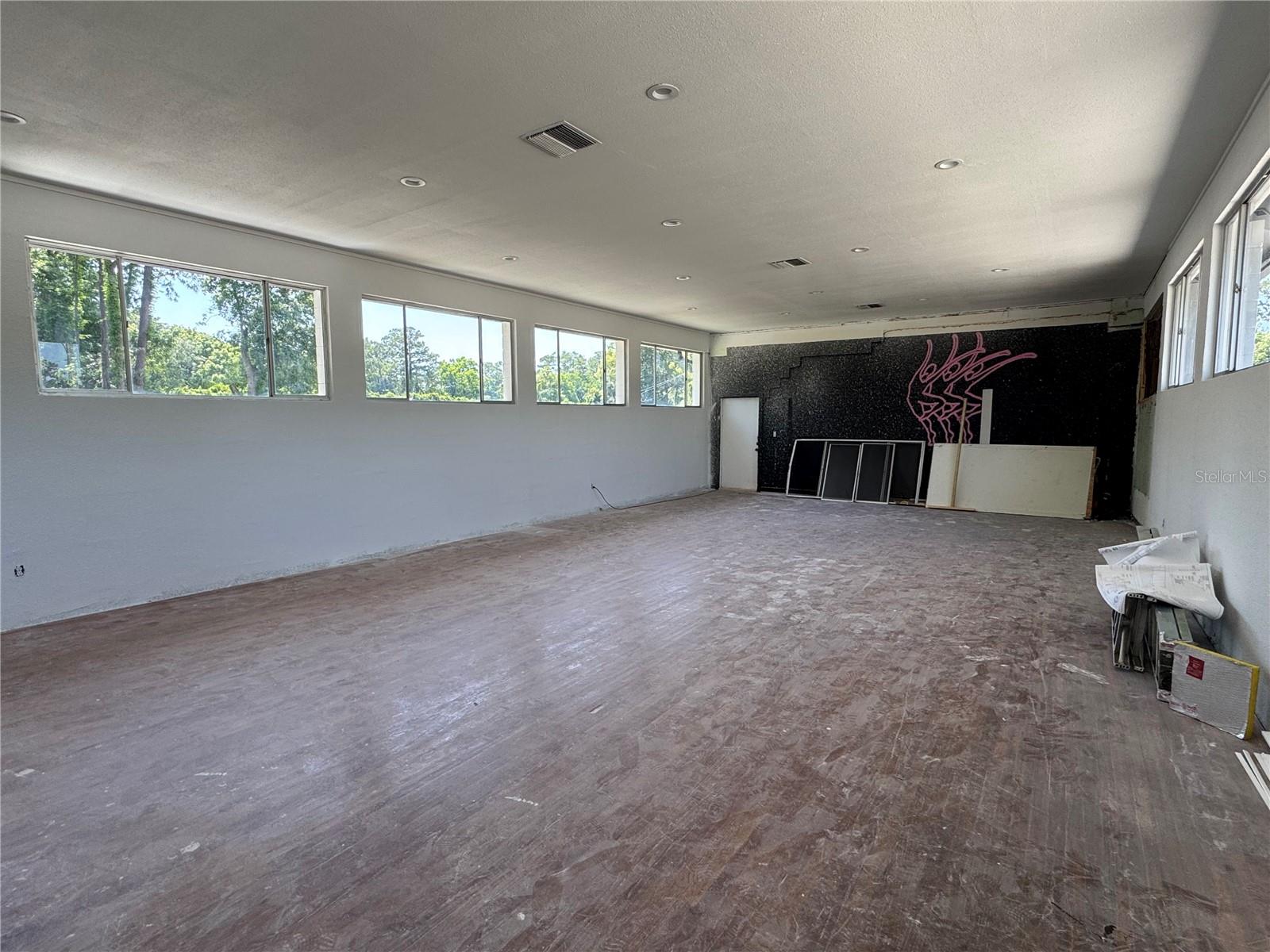 Image 7 of 8 For 4350 Spring Park Road