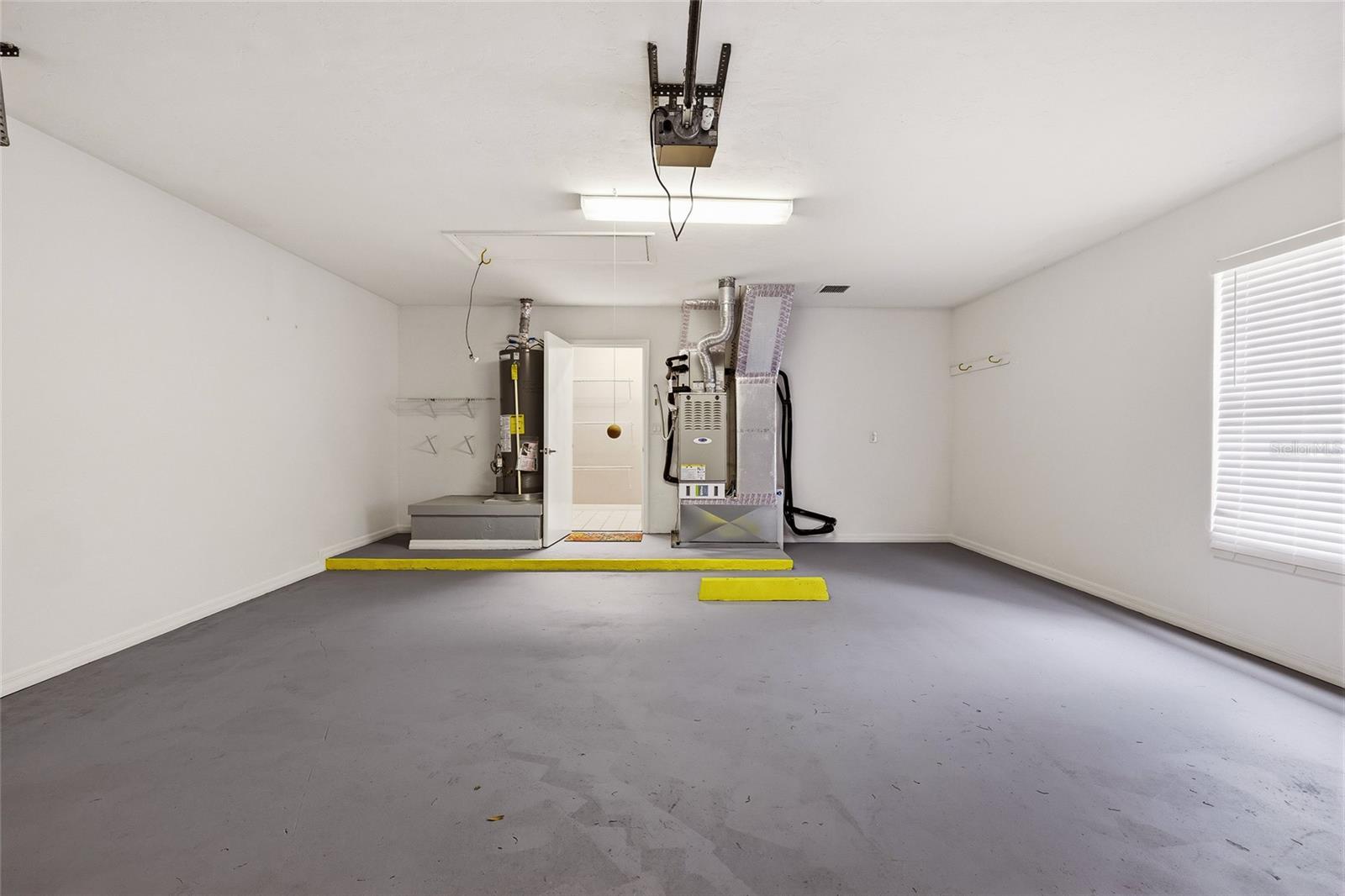 Image 29 of 37 For 1128 82 Terrace