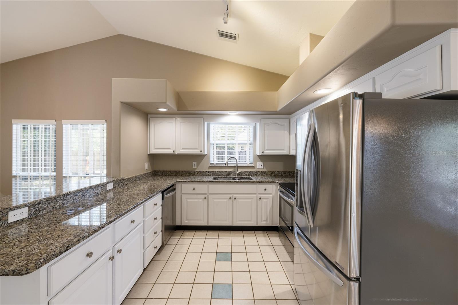 Image 3 of 37 For 1128 82 Terrace